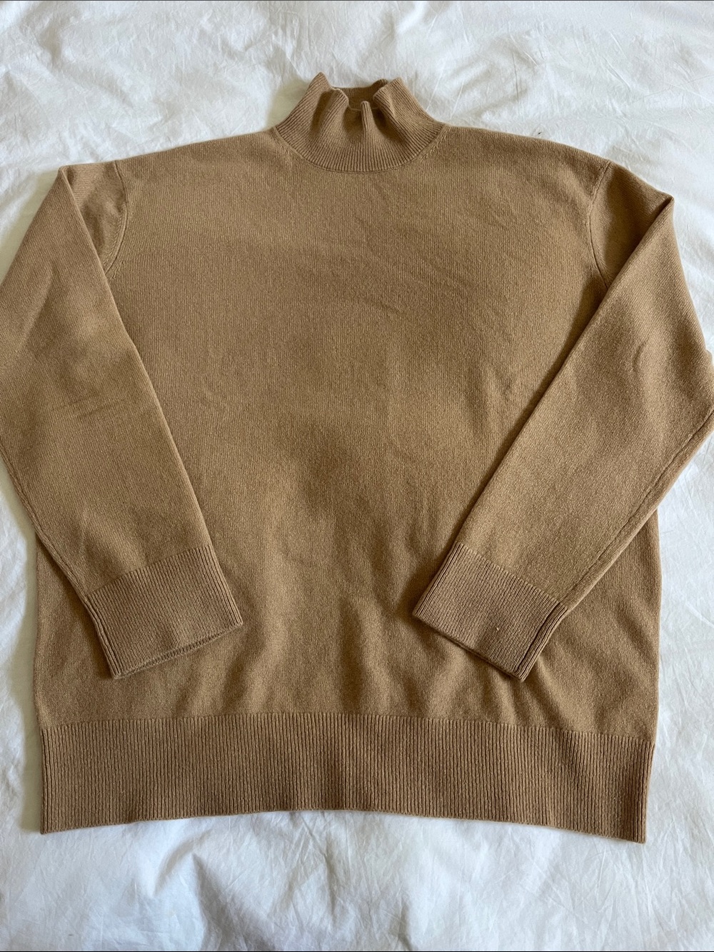Vince Weekend Cashmere Turtleneck Sweater Beige Camel neutral minimalist cozy